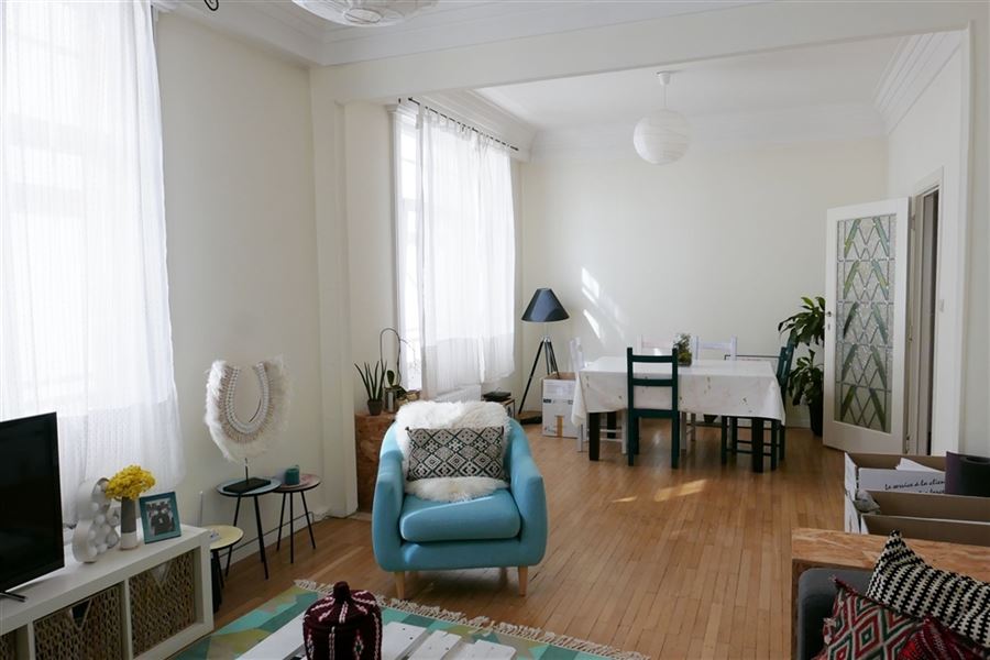 2 bedroom apartment near the Ixelles lakes