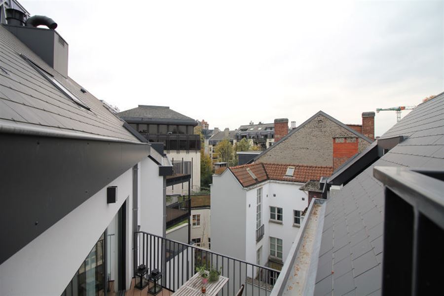 Duplex de standing derrière le Palais Royal