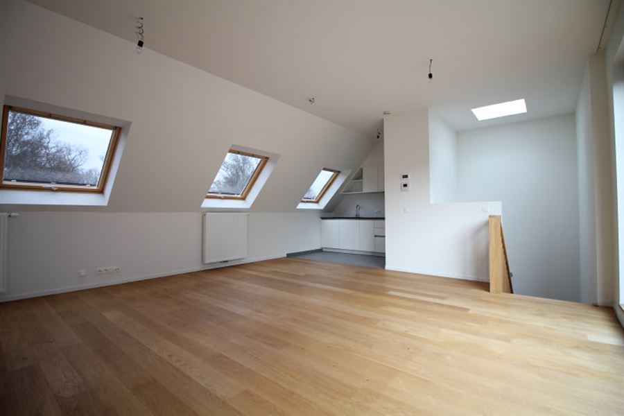 Duplex de standing derrière le Palais Royal