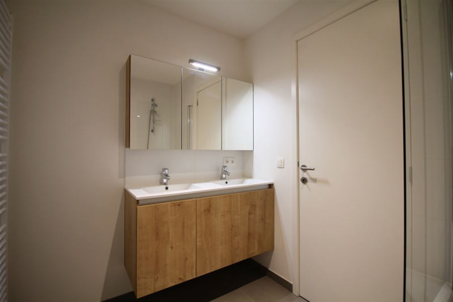 Duplex de standing derrière le Palais Royal