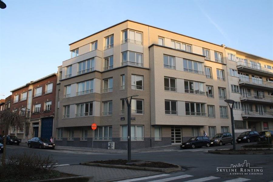 Furnished ground floor apartment
