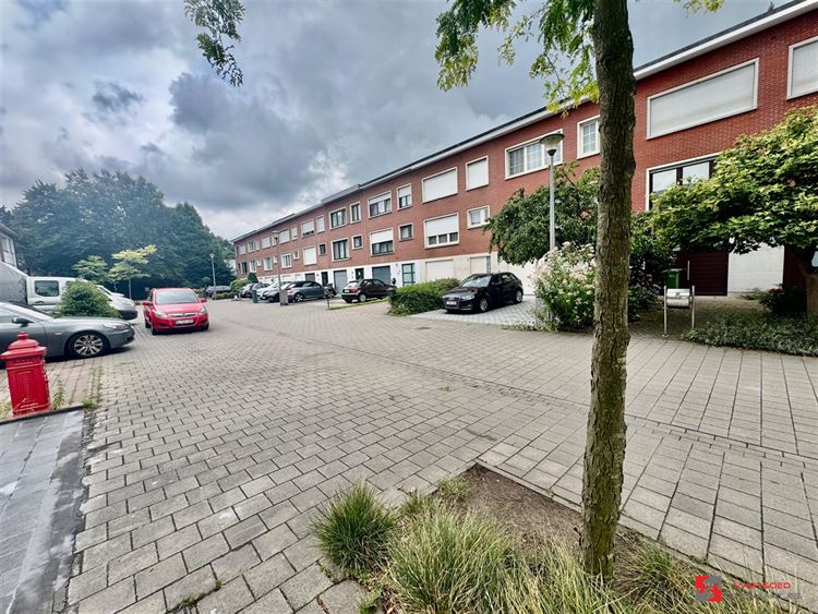 Foto 12 : Bel-etage te 2660 HOBOKEN (België) - Prijs € 369.000