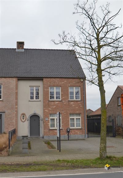 Woning in HOEVENEN