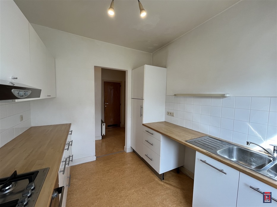Bel appartement DUPLEX avec combles emménageables