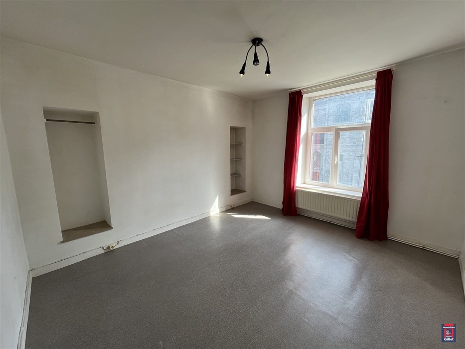 Bel appartement DUPLEX avec combles emménageables