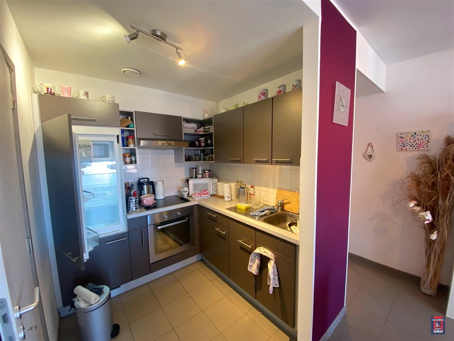 Appartement 1 chambre, à proximité des commerces et du centre ville.