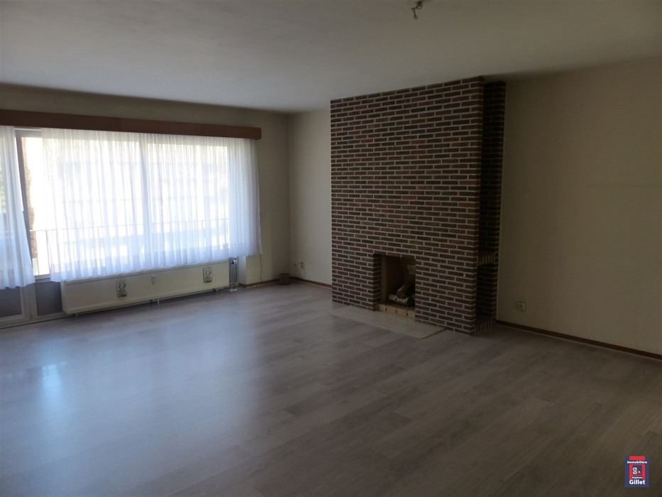 Appartement 2 chambres en centre-ville avec garage