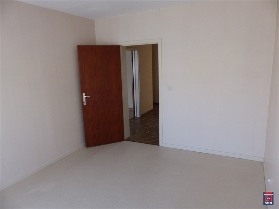 Appartement 2 chambres en centre-ville avec garage