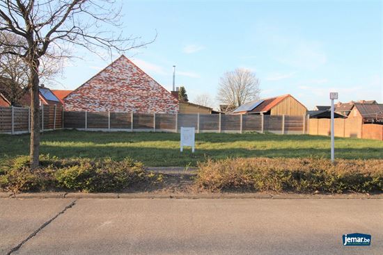 Mooie bouwgrond open bebouwing in een rustige omgeving!