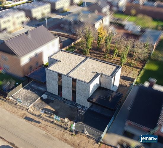 Prachtige nieuwbouwwoning met 3 slaapkamers, tuin en carport in het rustige Proosterbos!