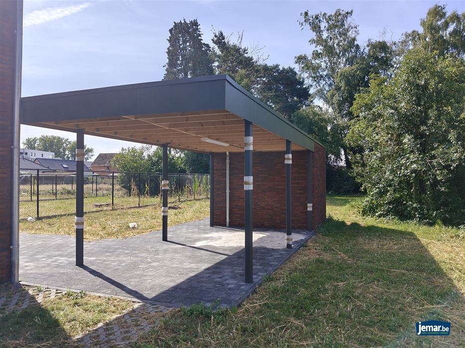 4 nieuwbouwwoningen met tuin. 6% BTW mogelijk!!!