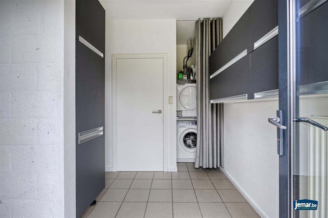 Ruime gezinswoning met 4 slaapkamers en 2 badkamers