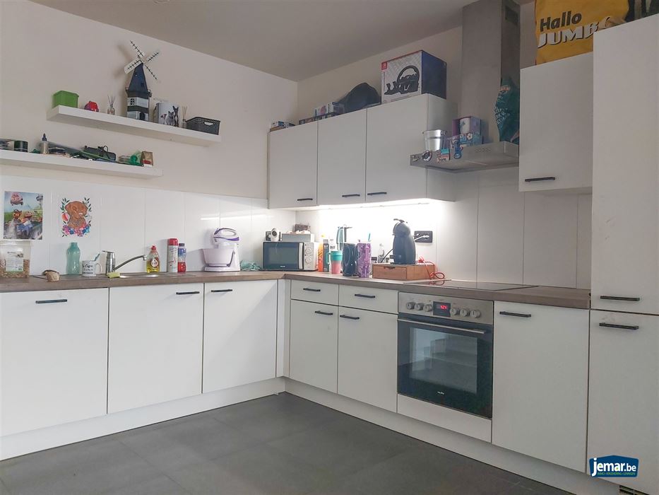 gelijkvloers appartement met 1 slaapkamer en ruim terras in Maasmechelen!
