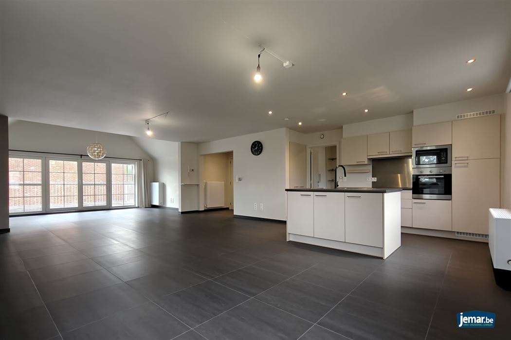Ruime duplex (197m²) in een residentiële woonwijk te Munsterbilzen
