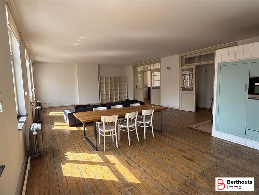 RUIME LOFT IN HET HARTJE VAN BRUSSEL