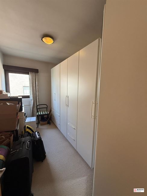 Appartement met tuin en garage 