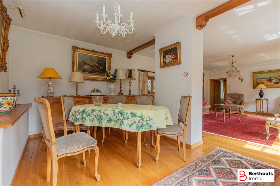 Villa nabij het meer van Genval