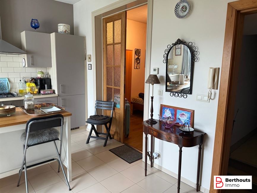 Opbrengsteigendom met 2 appartementen