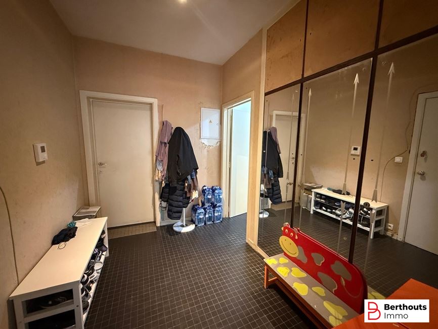 CENTRAAL GELEGEN APPARTEMENT 2 SLAAPKAMERS 