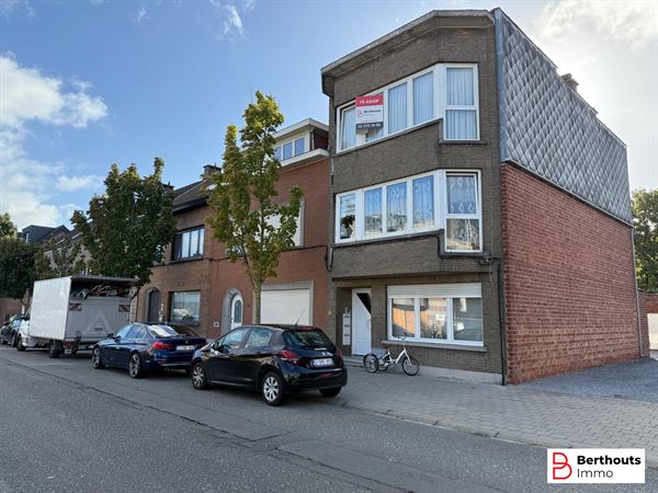 APPARTEMENT MET 2 SLAAPKAMERS 
