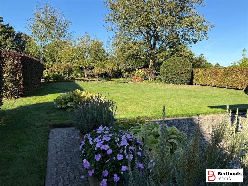 ENERGIEZUINIGE VILLA OP 9 ARE 50 CA