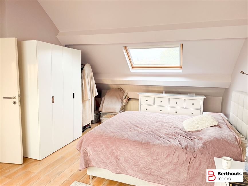 iNSTAPKLARE 3- GEVEL WONING MET GEZELLIGE TUIN