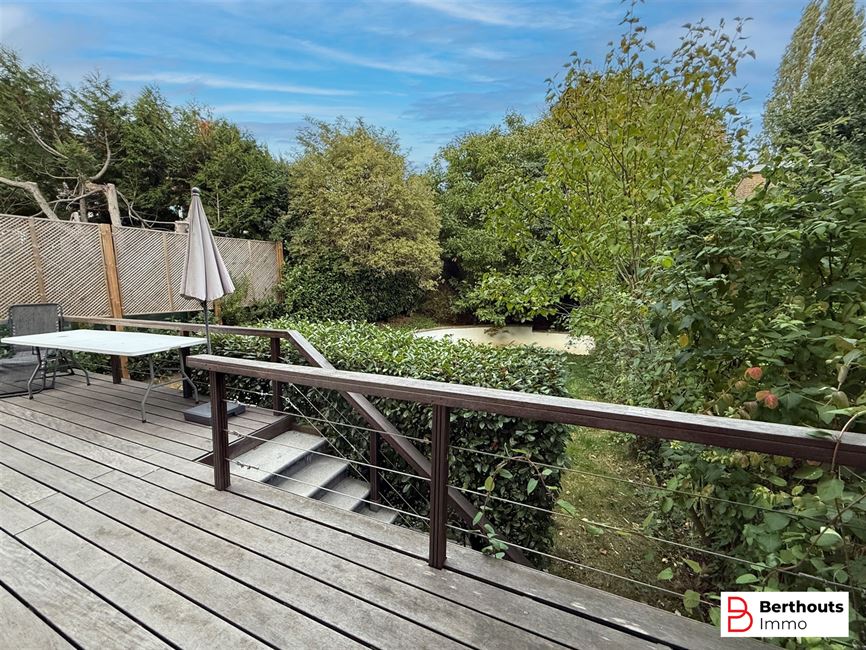 iNSTAPKLARE 3- GEVEL WONING MET GEZELLIGE TUIN