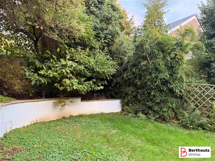 iNSTAPKLARE 3- GEVEL WONING MET GEZELLIGE TUIN