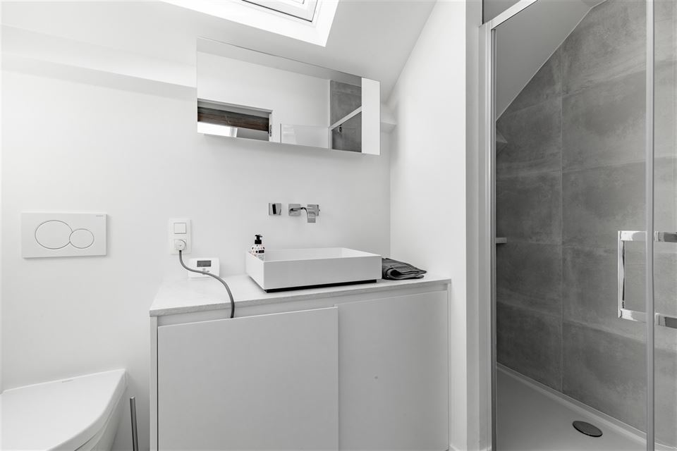 Bureau à TOURINNES-SAINT-LAMBERT (0 chambre)