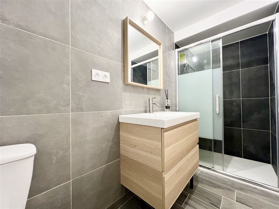 Maison à BEAURAING (4 chambres)