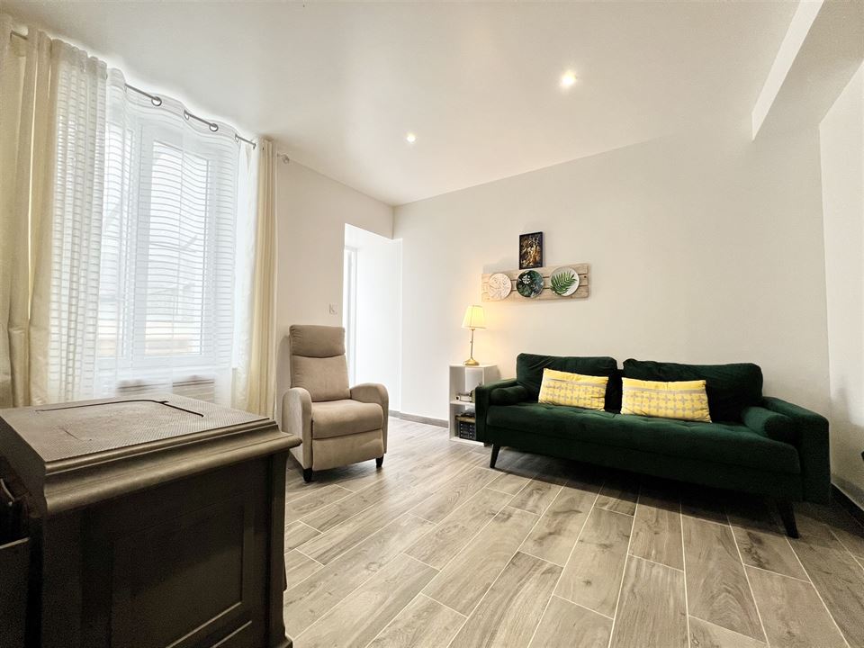 Maison à BEAURAING (4 chambres)