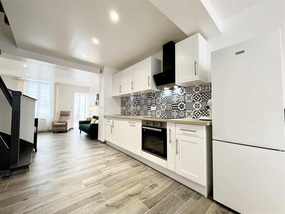 Maison à BEAURAING (4 chambres)