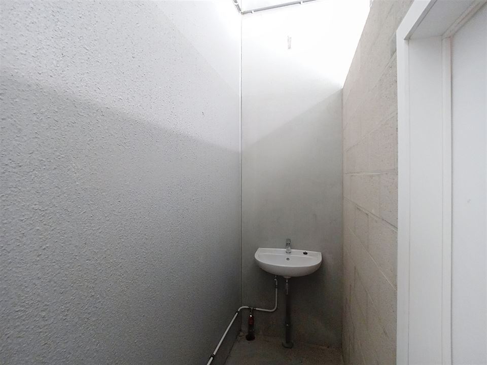Parking/garage/box à DINANT (0 chambre)