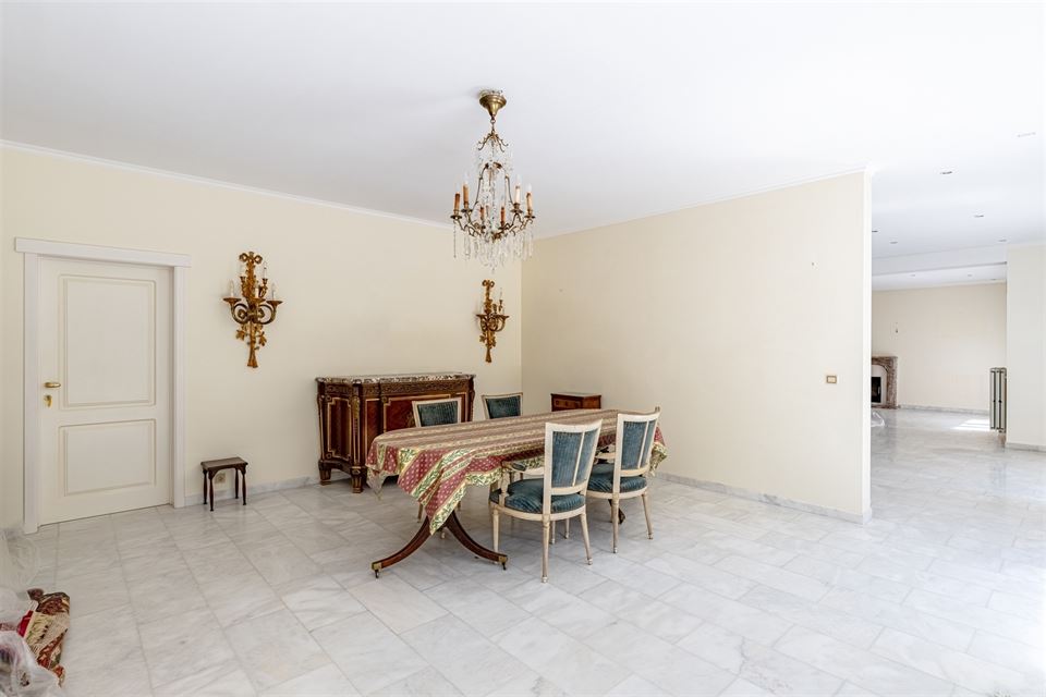 Maison à WAUTHIER-BRAINE (6 chambres)