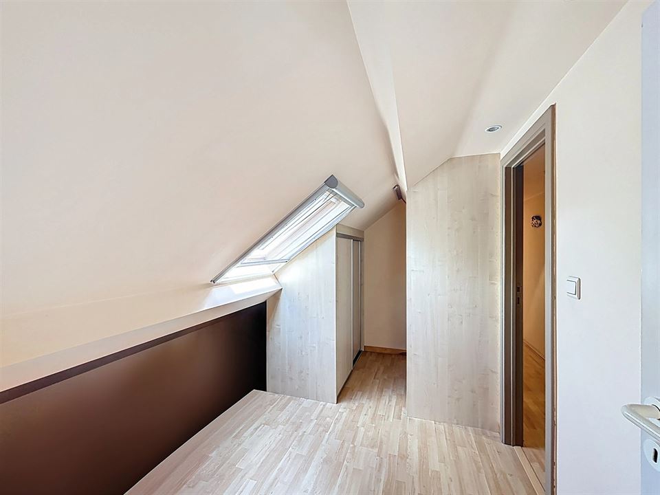 Maison à ERPENT (3 chambres)