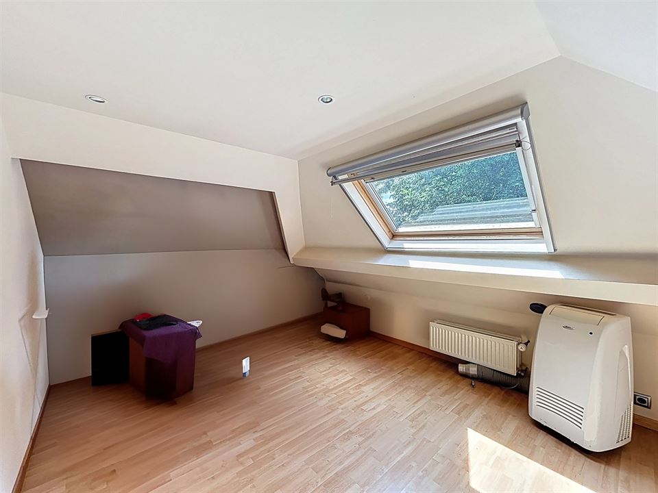 Maison à ERPENT (3 chambres)