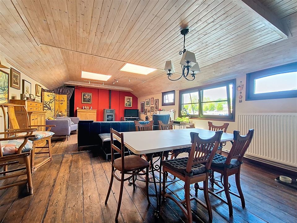 Bien exceptionnel à JAMBES (3 chambres)