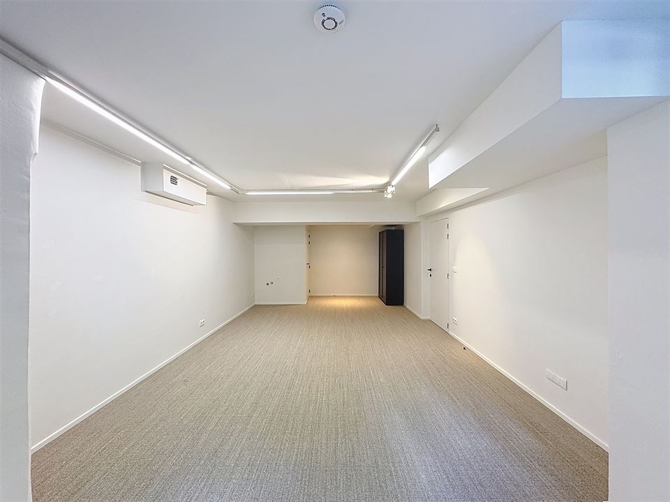 Bureau à WOLUWE-SAINT-PIERRE (0 chambre)