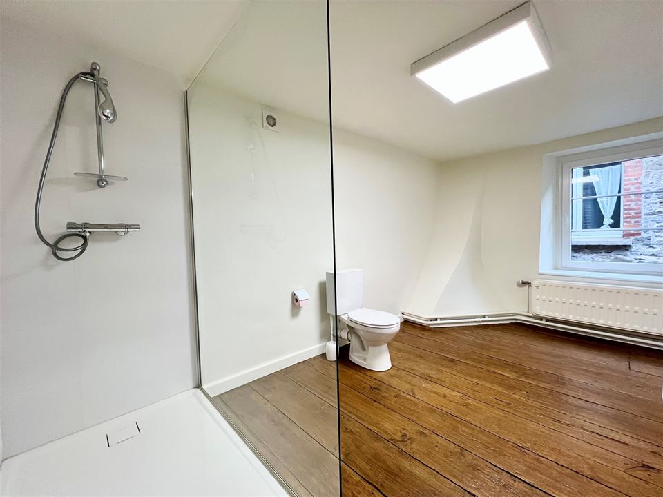 Maison à Hastière-par-delà (2 chambres)