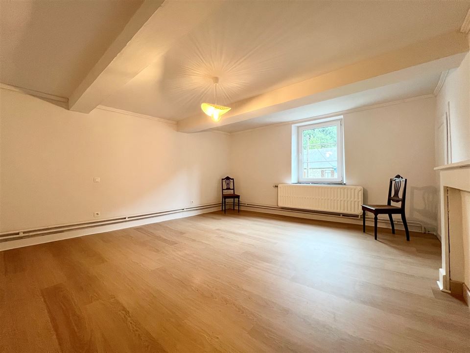 Maison à Hastière-par-delà (2 chambres)