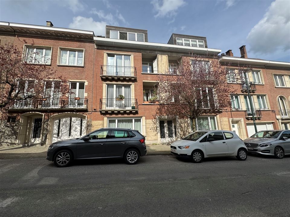 Appartement à WOLUWÉ-SAINT-PIERRE (1 chambre)
