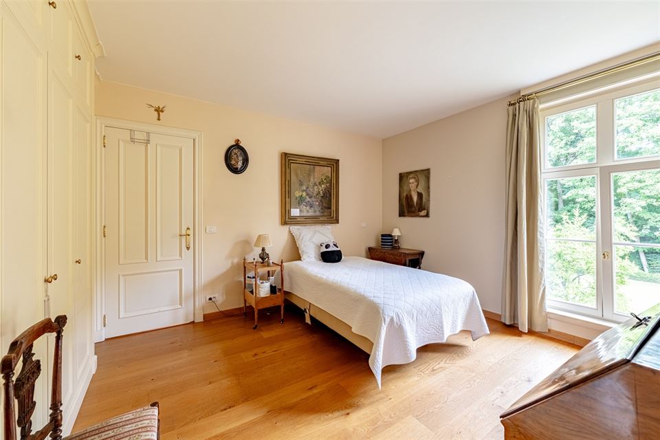 Maison à RHODE-SAINT-GENÈSE (7 chambres)