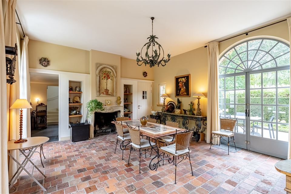 Maison à RHODE-SAINT-GENÈSE (7 chambres)