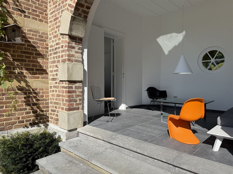 Bien exceptionnel à NAMUR (6 chambres)