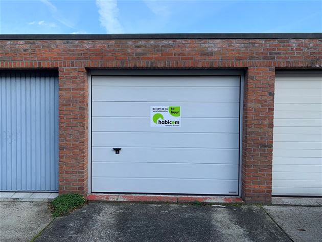 Gesloten garagebox te Boechout!