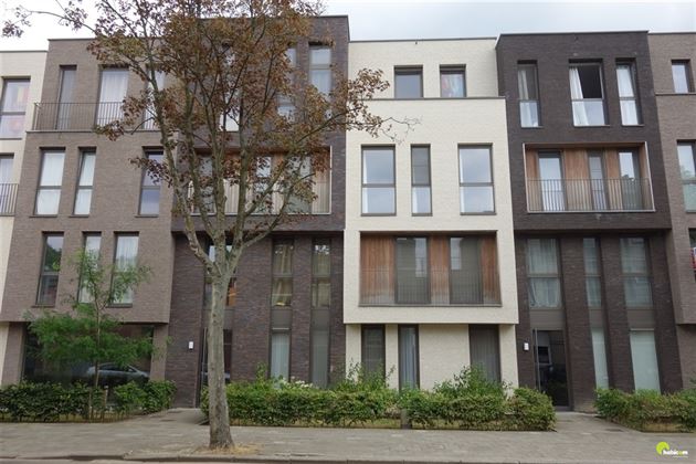  Lichtrijk appartement met 2 slpks in Mortsel!