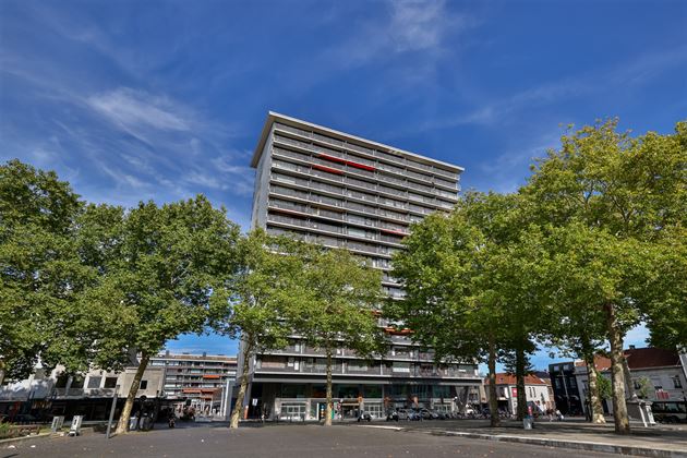 Appartement met twee ruime terrassen en weids uitzicht