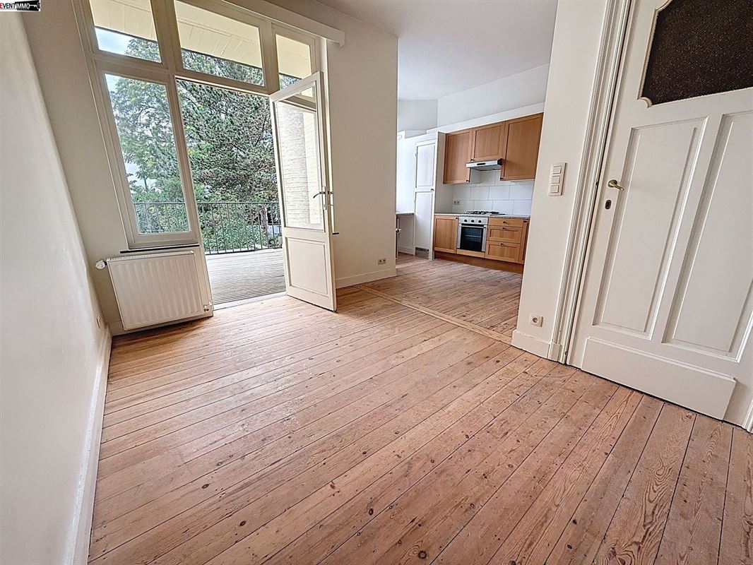 1 bedroom apartment of 81 m² + terrace! 