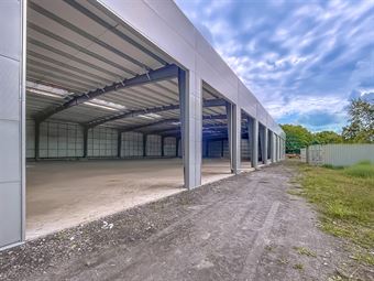 ENTREPOTS NEUFS DE 145M²