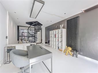 SUPERBES BUREAUX SUR 2 ETAGES 